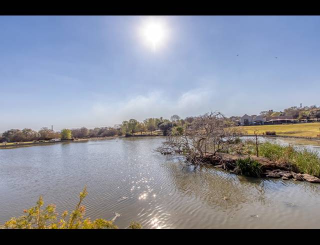 3 BEDROOM HOUSE TO LET IN CEDAR LAKES